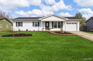 915 Countryside Drive, Troy, MO 63379
