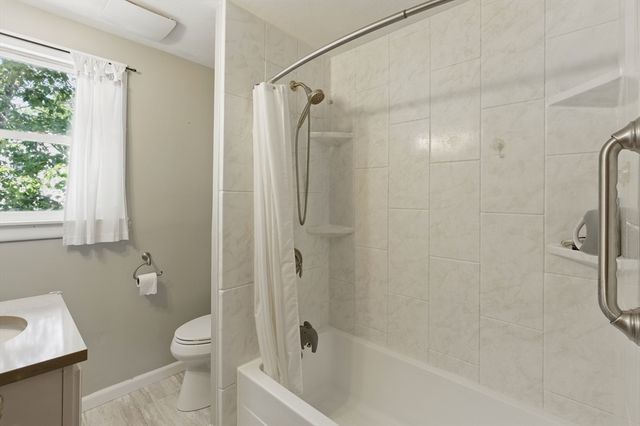 55 Rogers Dr, Stoughton, MA 02072