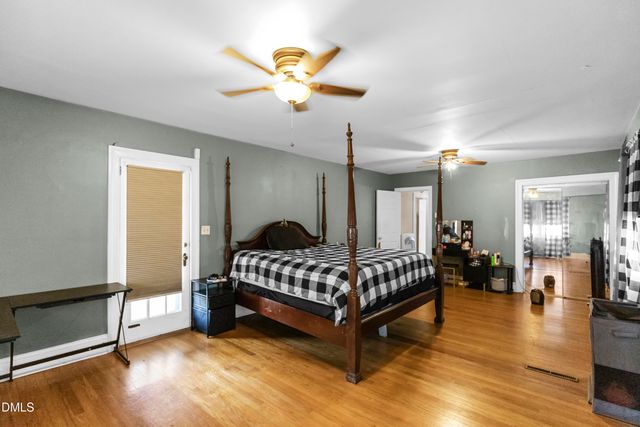 106 E 2nd Street, Princeton, NC 27569