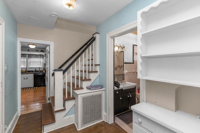 106 E 2nd Street, Princeton, NC 27569