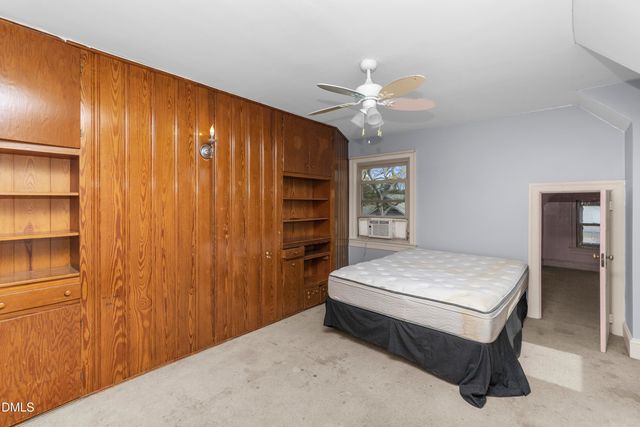 106 E 2nd Street, Princeton, NC 27569