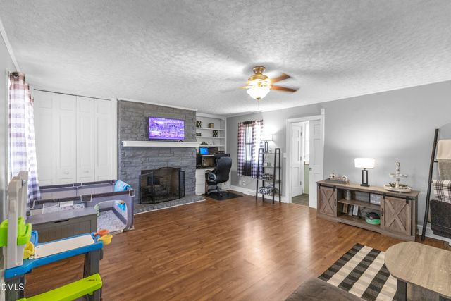 106 E 2nd Street, Princeton, NC 27569