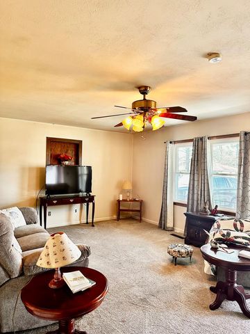 3420 Candy Drive, Hopkinsville, KY 42240