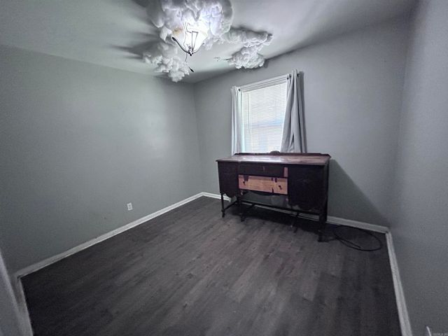 8806 Oakhaven Drive, Sherwood, AR 72120