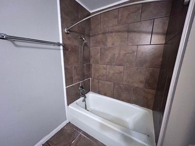 8806 Oakhaven Drive, Sherwood, AR 72120