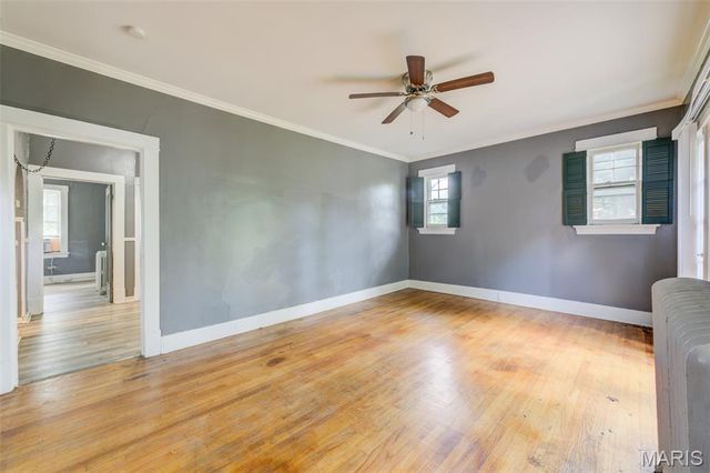 2428 Mary Avenue, St Louis, MO 63136