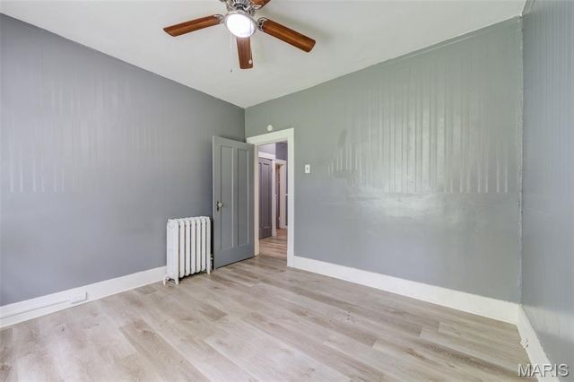 2428 Mary Avenue, St Louis, MO 63136