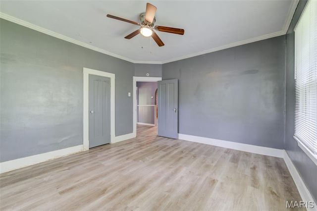 2428 Mary Avenue, St Louis, MO 63136