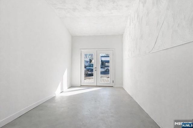 203 Cambridge Avenue, Englewood, NJ 07631