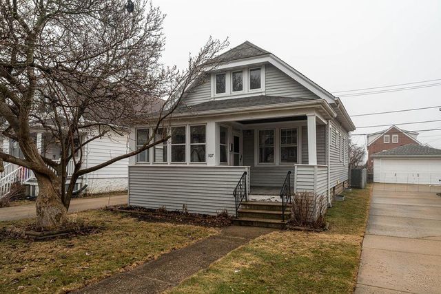 507 S Oak Park COURT, Milwaukee, WI 53214