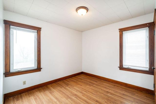 507 S Oak Park COURT, Milwaukee, WI 53214