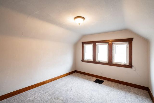 507 S Oak Park COURT, Milwaukee, WI 53214