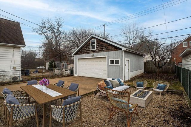 507 S Oak Park COURT, Milwaukee, WI 53214