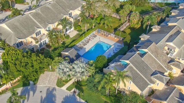 1000 Us-1 805, Jupiter, FL 33477