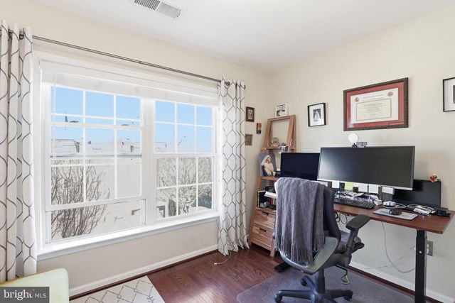 529 TRIADELPHIA WAY, Alexandria, VA 22312