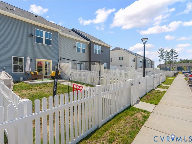 2007 Turtle Pky, Sandston, VA 23150