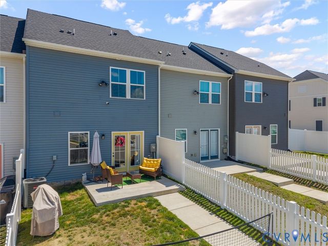 2007 Turtle Pky, Sandston, VA 23150