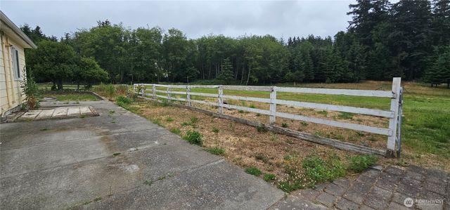779 Old Willow Lane, Camano Island, WA 98282