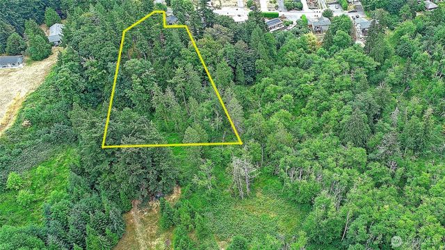 779 Old Willow Lane, Camano Island, WA 98282