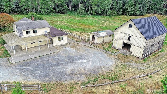 779 Old Willow Lane, Camano Island, WA 98282