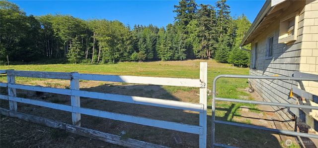 779 Old Willow Lane, Camano Island, WA 98282