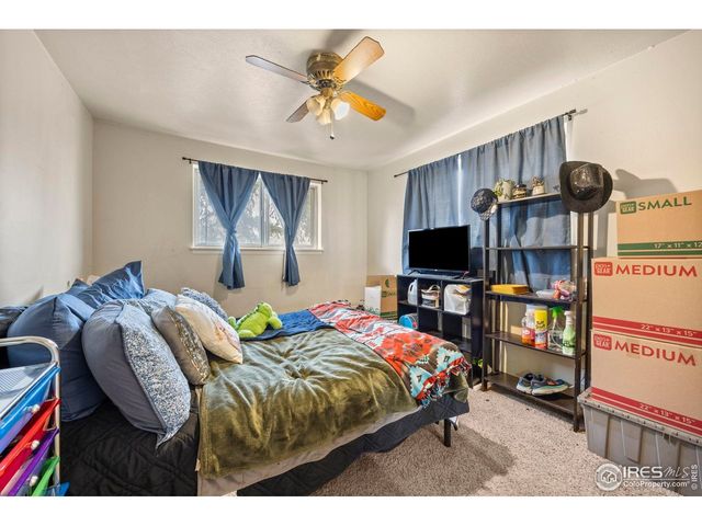 2807 Lakecrest Pl, Loveland, CO 80538