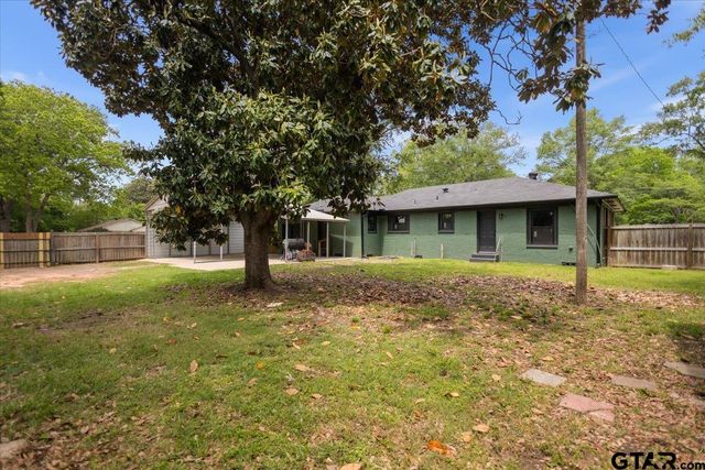 604 Layton, Kilgore, TX 75662