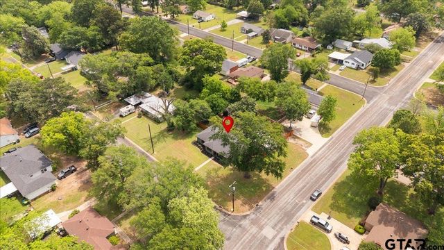 604 Layton, Kilgore, TX 75662