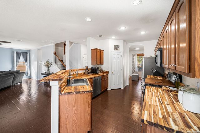 5938 Smoky Quartz, San Antonio, TX 78222