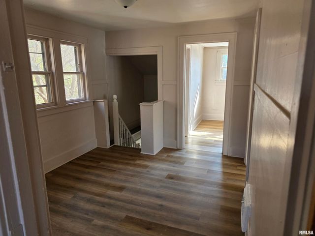 1111 E REPUBLIC Street, Peoria, IL 61603