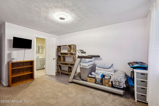 85091 RADIO Avenue, Yulee, FL 32097