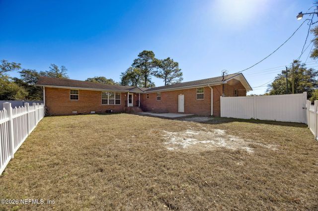85091 RADIO Avenue, Yulee, FL 32097