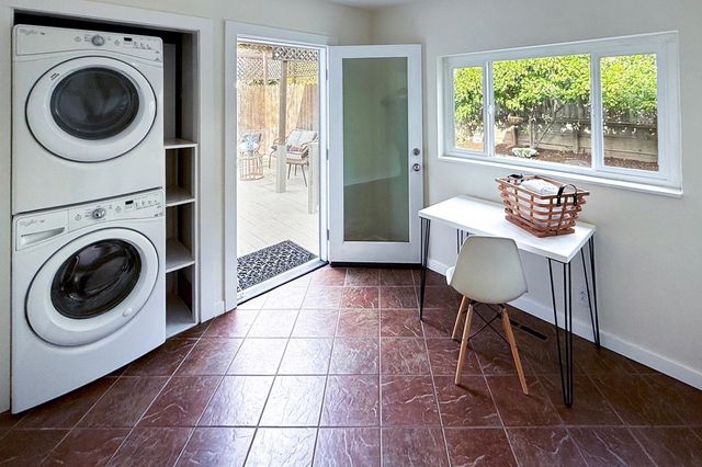 4125 4125 Kuhnle Ave, Oakland, CA 94605