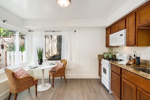 4125 4125 Kuhnle Ave, Oakland, CA 94605