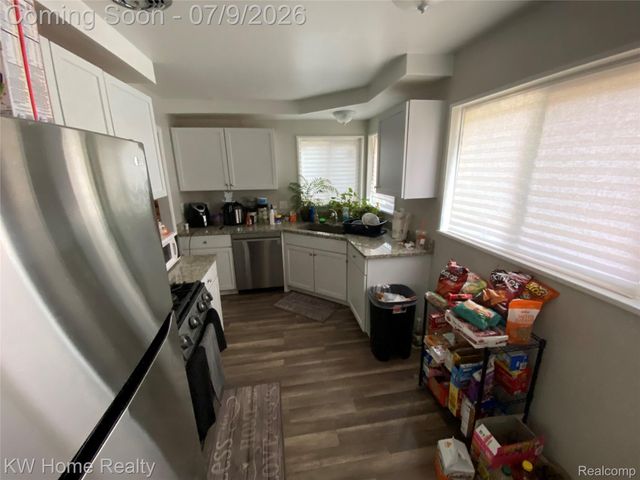 14620 Pearson Street, Oak Park, MI 48237