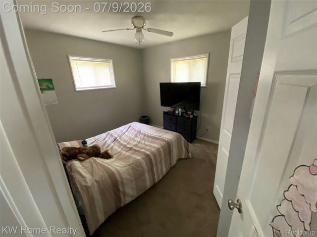 14620 Pearson Street, Oak Park, MI 48237