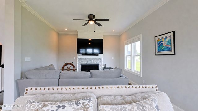 212 Marshside Landing, Holly Ridge, NC 28445
