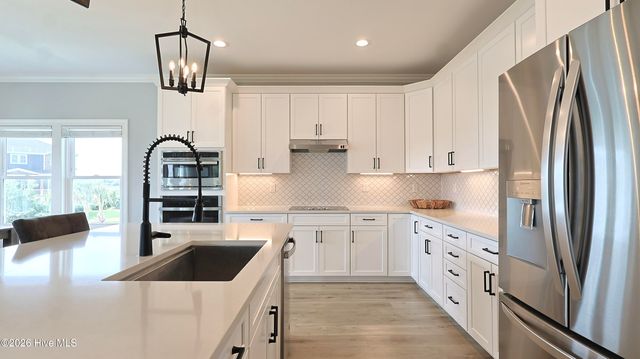 212 Marshside Landing, Holly Ridge, NC 28445