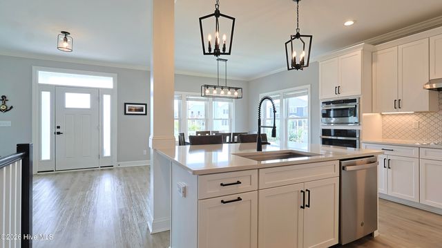212 Marshside Landing, Holly Ridge, NC 28445