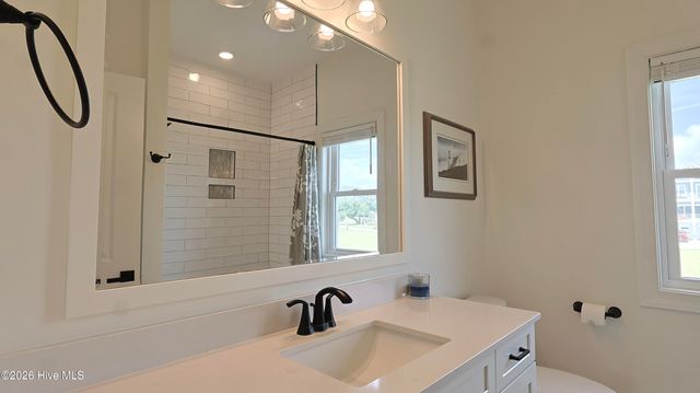 212 Marshside Landing, Holly Ridge, NC 28445