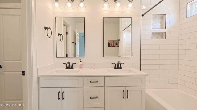 212 Marshside Landing, Holly Ridge, NC 28445