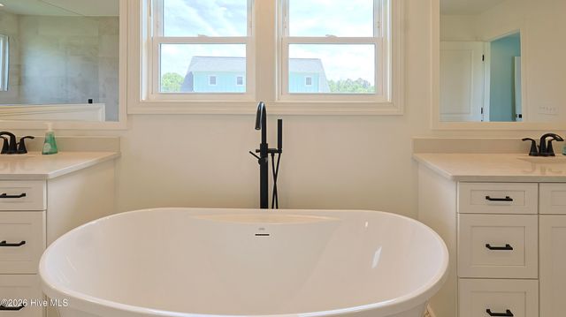 212 Marshside Landing, Holly Ridge, NC 28445