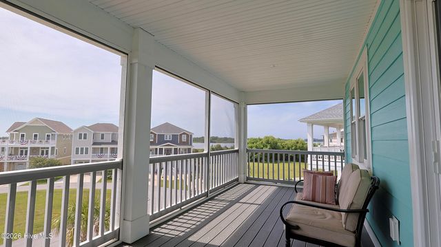 212 Marshside Landing, Holly Ridge, NC 28445