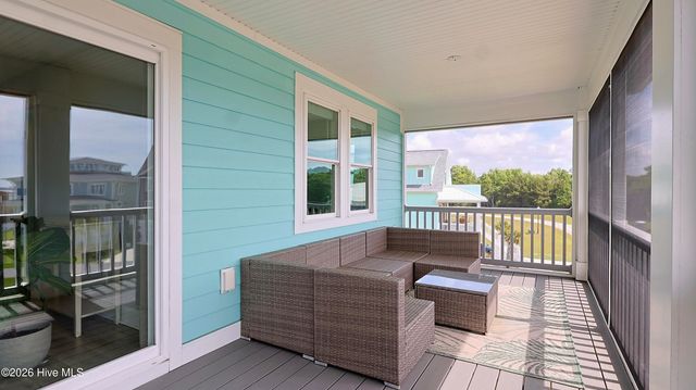 212 Marshside Landing, Holly Ridge, NC 28445
