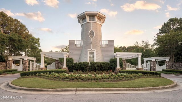 212 Marshside Landing, Holly Ridge, NC 28445