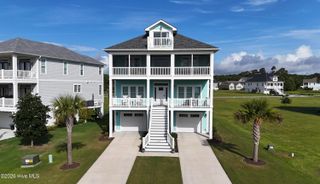 212 Marshside Landing, Holly Ridge, NC 28445