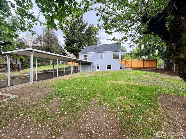 1944 S Ash Street, Tacoma, WA 98405