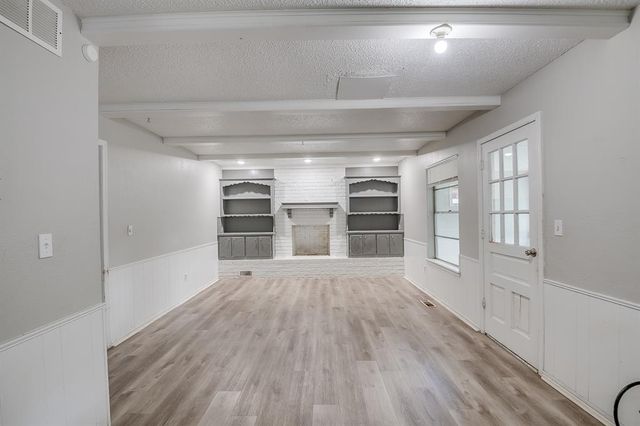 9305 S Winston Way, Oklahoma City, OK 73139