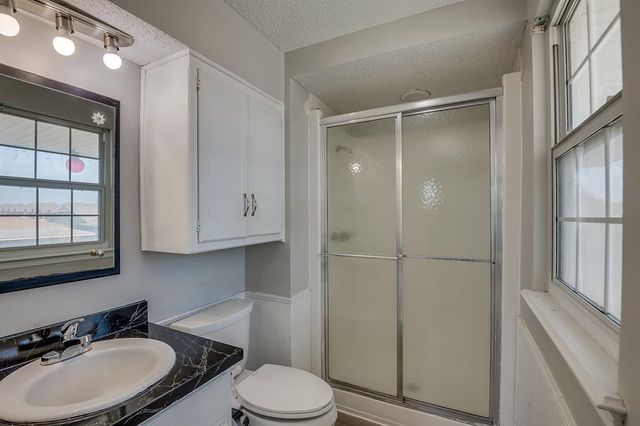 9305 S Winston Way, Oklahoma City, OK 73139