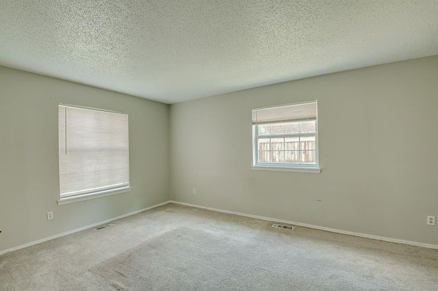 9305 S Winston Way, Oklahoma City, OK 73139